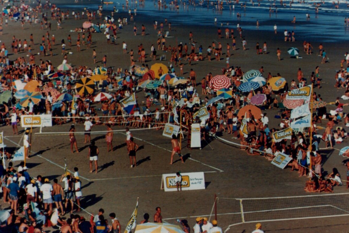 MANUAL DE INSTALACIÓN Y MANTENIMIENTO DE CANCHAS DE VOLEY PLAYA