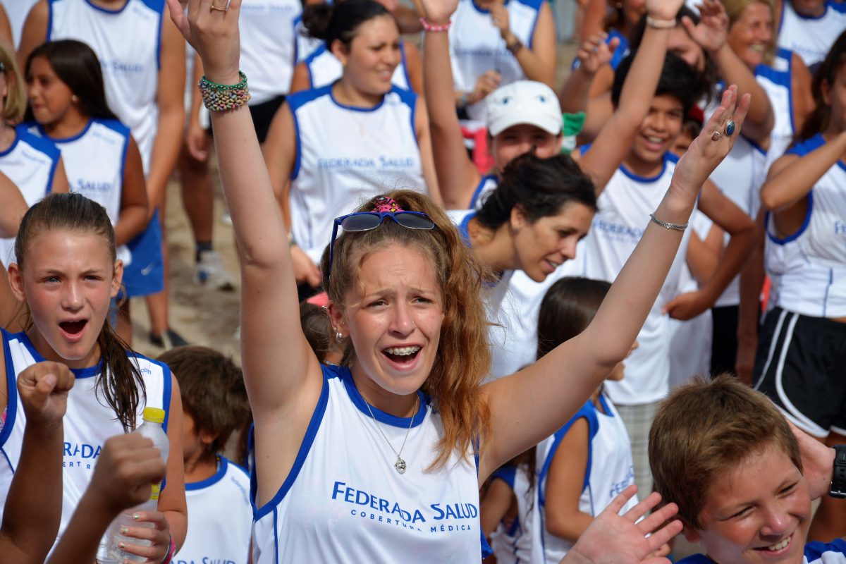 UN ACERCAMIENTO A PRÁCTICAS DEL “BUEN VIVIR” MEDIANTE LA ZUMBA